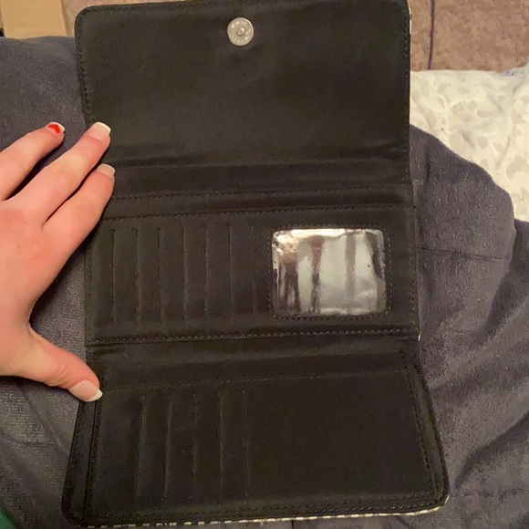 Patterned wallet - Picture 2 of 4